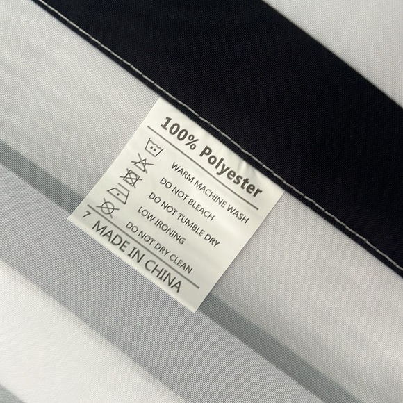 American Flag Thin Blue Line Wall Flag Table Runner - Picture 4 of 4